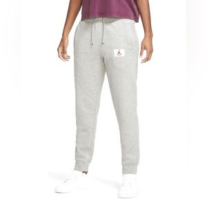 Jordan Flight Women’s Large Fleece Joggers